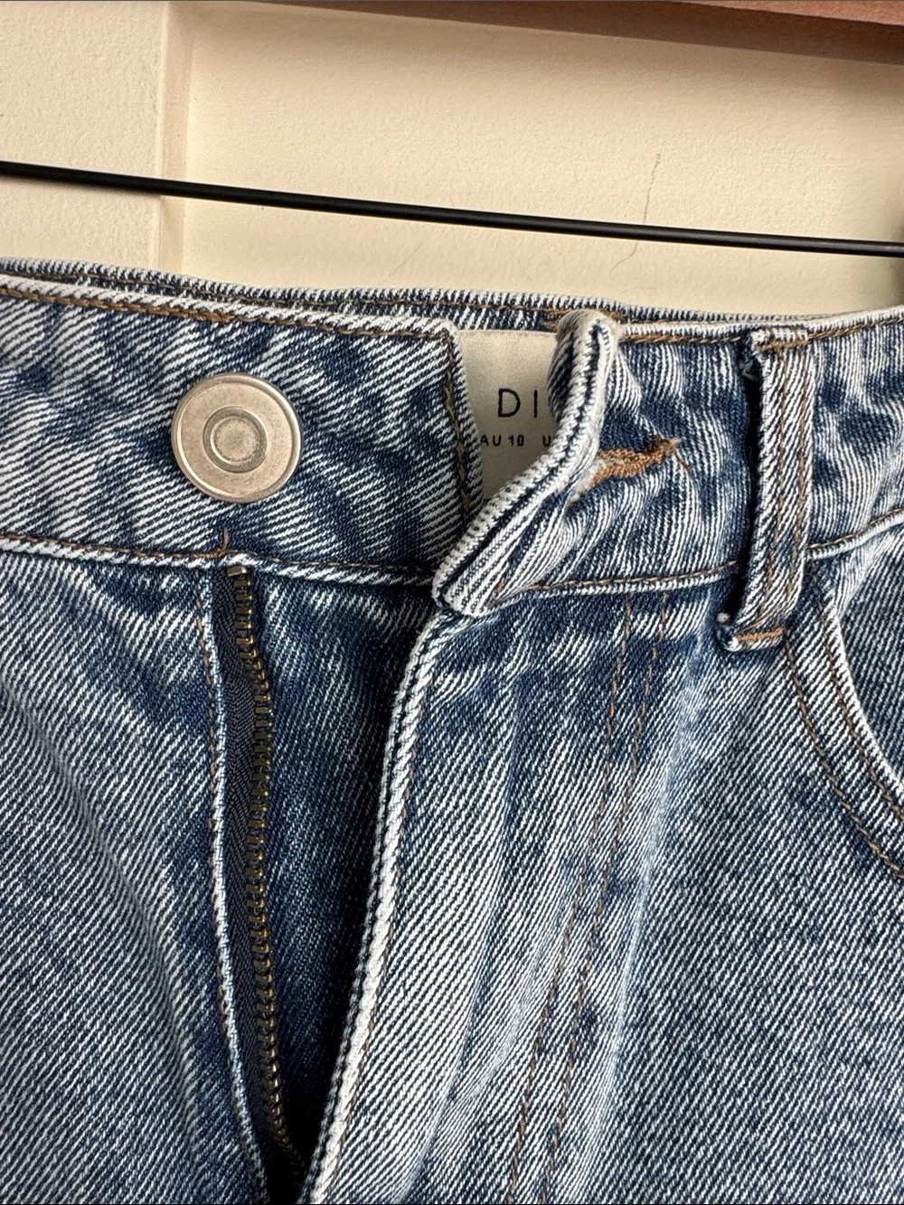 DISSH Mid Wash Blue High-Rise Straight Jeans - Picture 7 of 11